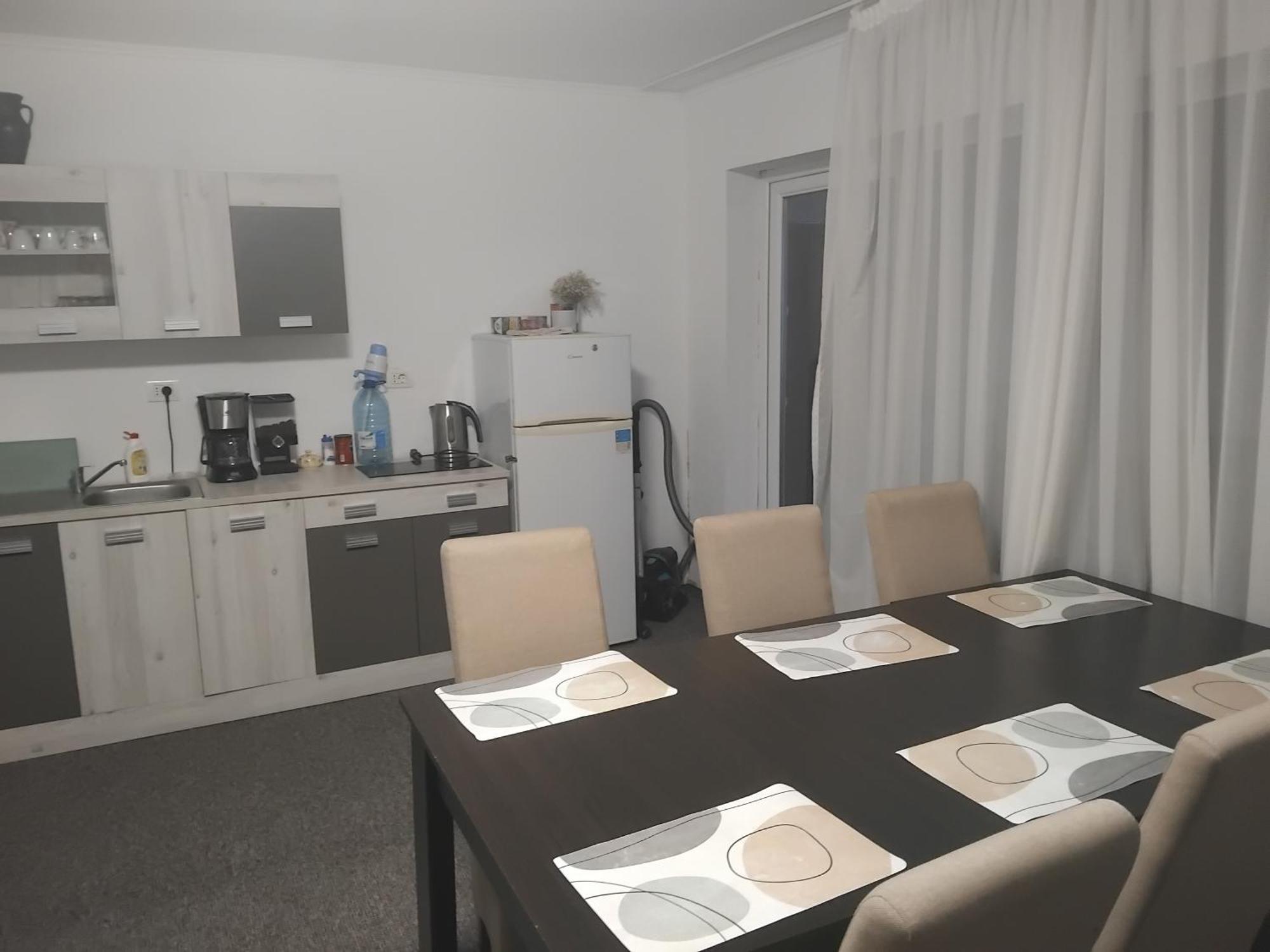Casa Sonia Hotel Targu Jiu Bagian luar foto